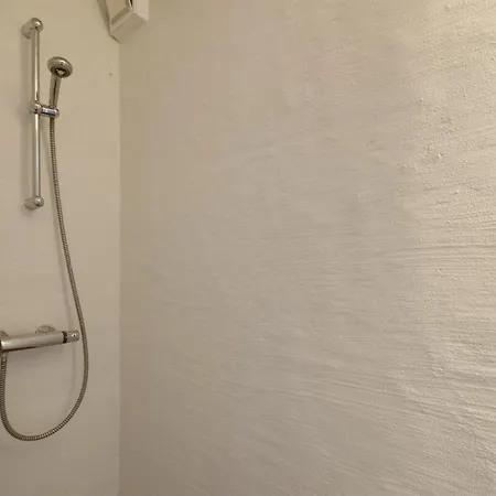 Edisa - 50m From The Sea By Interhome *